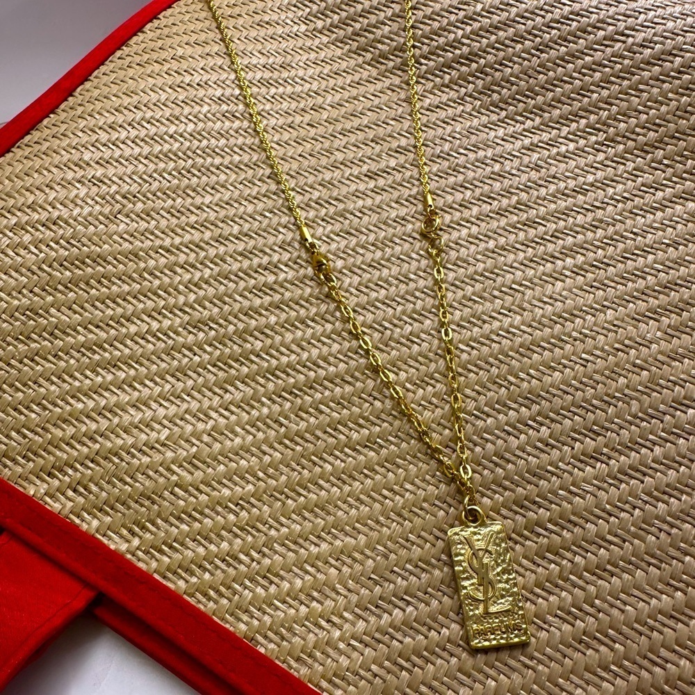 YSL TOTE Auth YSL Beauty Bag Charm & StrawTote Bracelet NECKLACE New - Picture 5 of 10